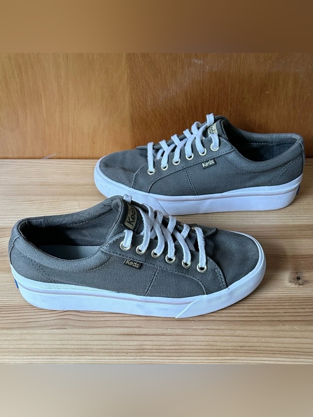 Keds Softella Women’s Size 6.5 Green/Gray Canvas Casual Lace-Up Sneakers - Picture 3 of 8